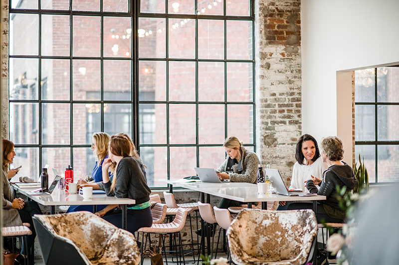 collective 615 ll market